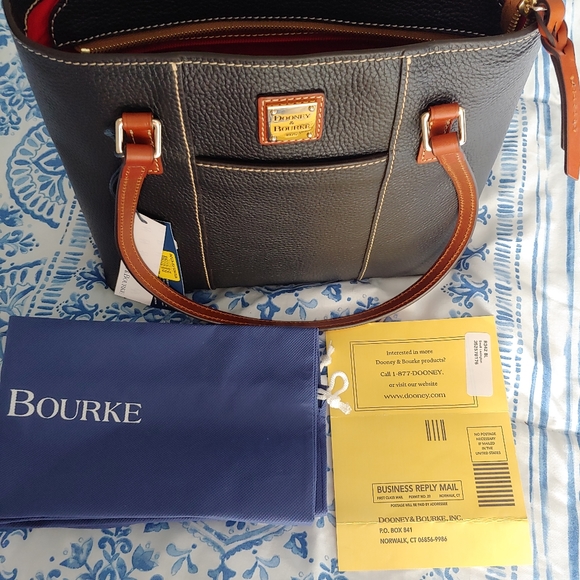 Authentic Dooney & Bourke Small Lexington Shopper - Picture 1 of 10